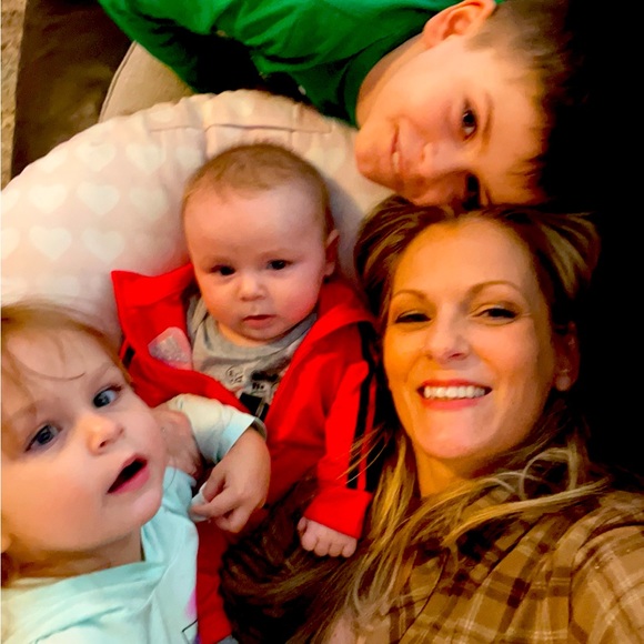 Meet your Posher, Leanne - Picture 1 of 1